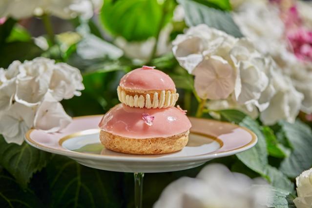 Меню Laduree сент Оноре роза